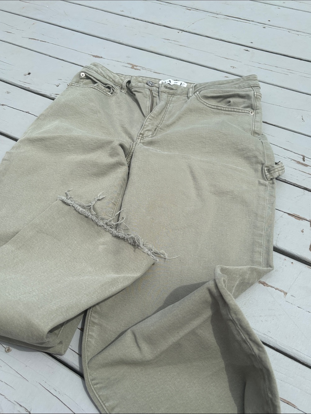 DAZE Denim Just Right Carpenter Jeans